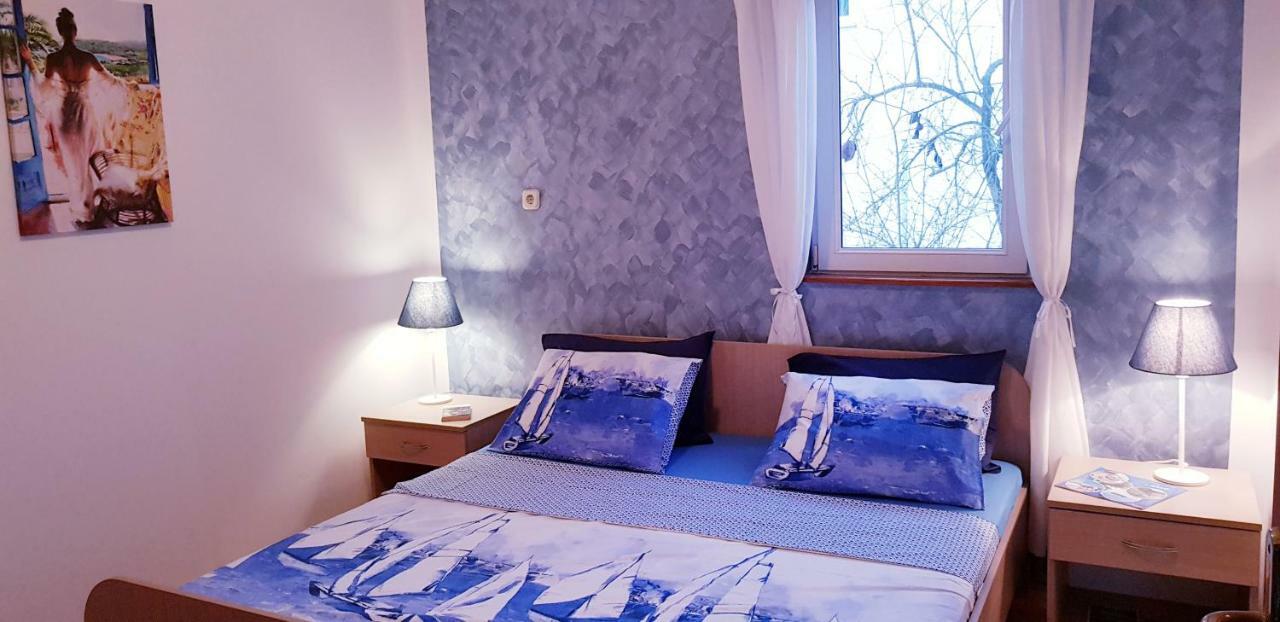 Apartments Marita Стон Экстерьер фото