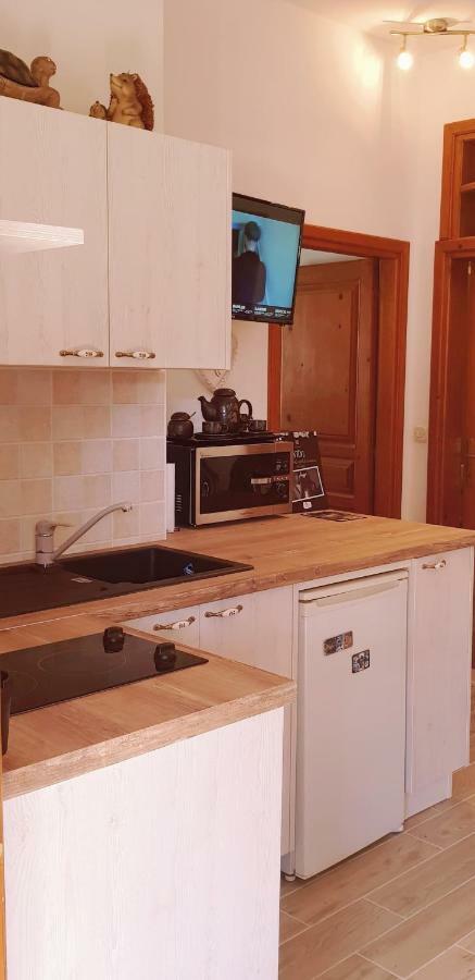 Apartments Marita Стон Экстерьер фото
